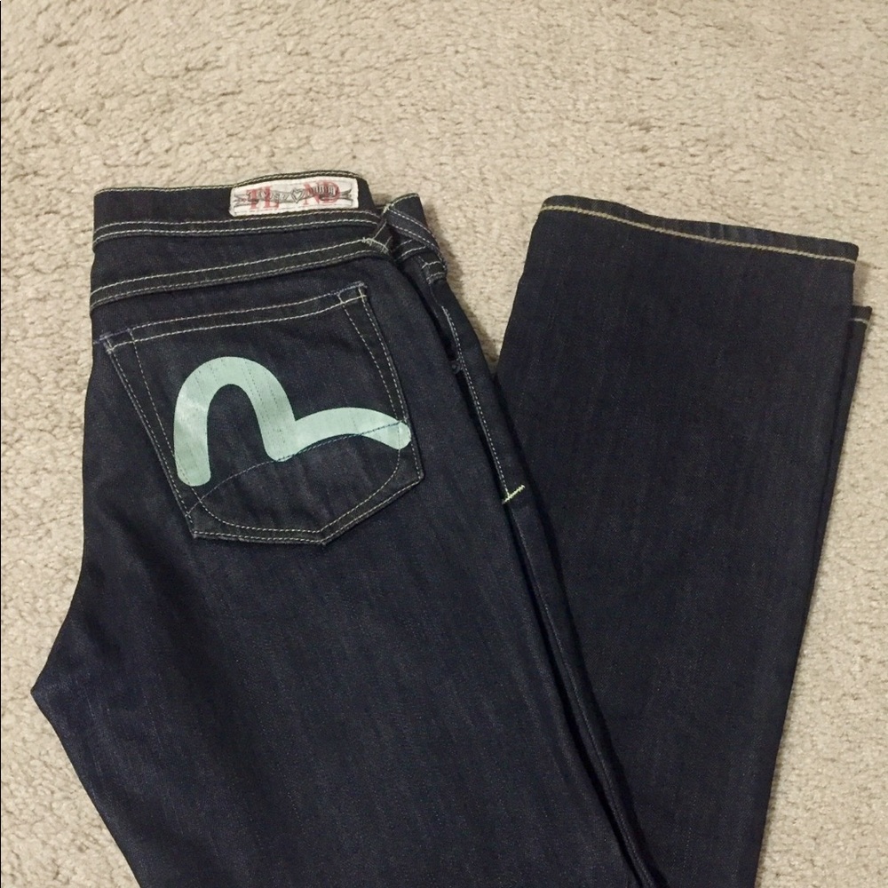 🔻Women’s straight leg Evisu denim (Puma)